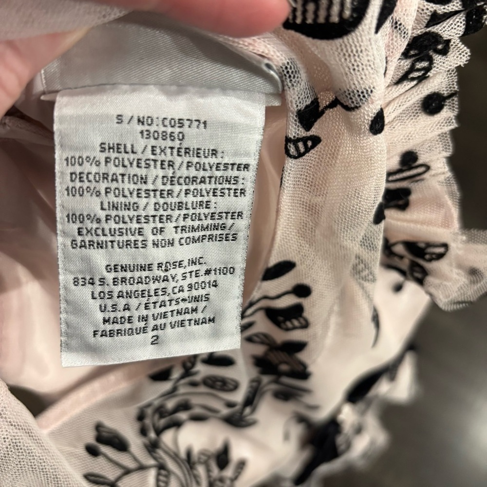 Jona Michelle soft pink/cream and Black Floral Dress - Picture 9 of 9